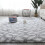Grått fløyelsteppe 12x1,8 m sklisikkert polyester 5