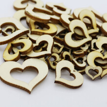 200Pcs Wooden Hollow Love Heart Rustic Wedding Table Scatter Decoration Crafts Wedding Decorations,Table Decorations