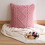 Housse de coussin en velours côtelé rayé 45 cm 1