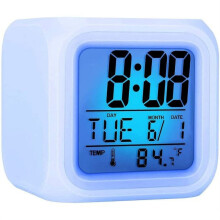 Ceas deșteptător digital cub cu afișaj LCD mare, 1 unitate