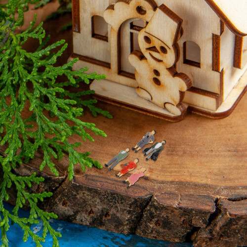 10Stk Zugfiguren Plastik Für Mini Landschaft 2