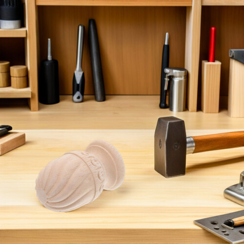 Beige Holz Säulendekor Mit Geschnitztem Design Für 2
