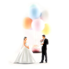 Handmade Mini Couple Dolls 1:64 Scale Resin-Groom And Bride