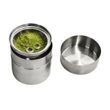 Einzigartiger Teehalter aus Metall im japanischen Design,