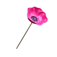 Traditional Iron Garden Stake Bird Feeder With Safe-Pink