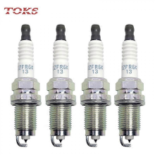 4 stuks IZFR6K13 6774 platina bougies voor Honda City Civic Accord Jazz Fit CR-V IZFR6K-13 hoogwaardige auto-ontstekingsbougie