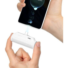 Mini-Powerbank mit Ständer, kleines tragbares 5000-mAh-Schnellladegerät in USB-C-Form, geeignet für Android-Smartphones