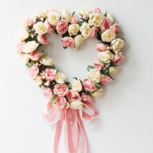 Pink Rose Wreath 35cm Artificial Door Decoration