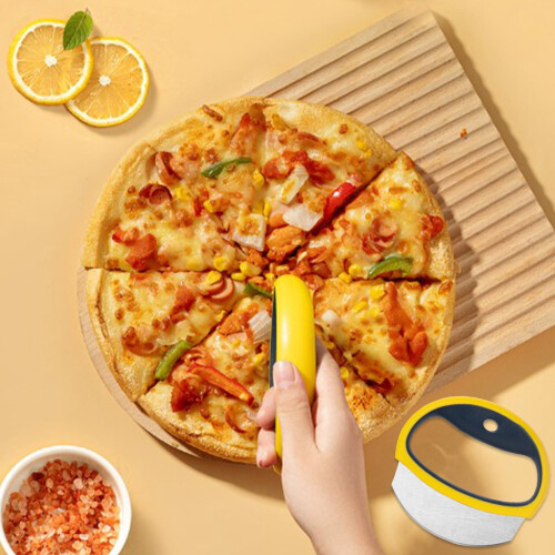 Pizzaskärare i rostfritt stål med skydd, 13 cm 2