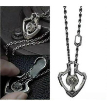 Punk Gear Necklace Mechanical Rotatable Gear Pendant Necklace Retro Rotating Gear Necklace Retro Pendant Necklace for Men And Women Alloy Necklace For