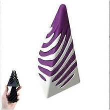 (purple) Impossible Pyramid Passthrough Sculpture,3D Pyramid Passthrough Sculpture