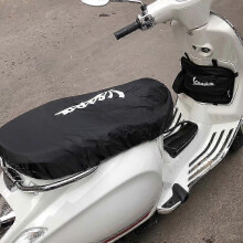Funda impermeable para asiento de motocicleta compatible con Vespa GTS300/150 - Funda protectora elástica,