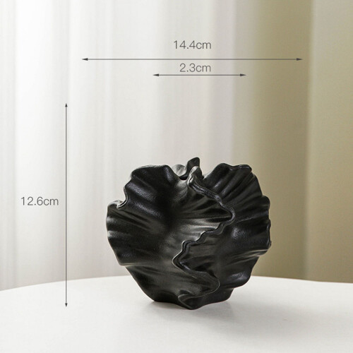 Ceramic Coral Vase Black 12.6 x 14.4 cm 1