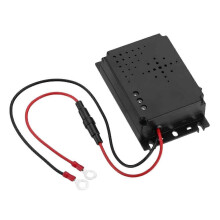 Ultraäänihiirilaite 12 V:n karkotin Elektroninen hiiren karkotin Paristokäyttöinen Autokuorma-autoon