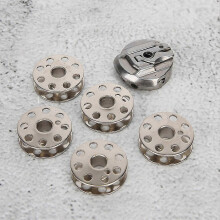 Spool Shuttle Bobbin Case Sewing Machine Accessories for Singer 221 222 301