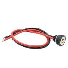Cavo di alimentazione con connettore magnetico da 10 A, terminale maschio, spina.