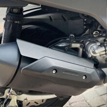 Motorcycle Accessories Exhaust Protection Plate Cover for SYM Maxsym 400 Maxsym400 2021-
