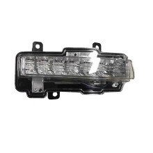 Auton päiväajovalot, suuntavalot, puskurin sumuvalot Montero 8312A020 B:lle