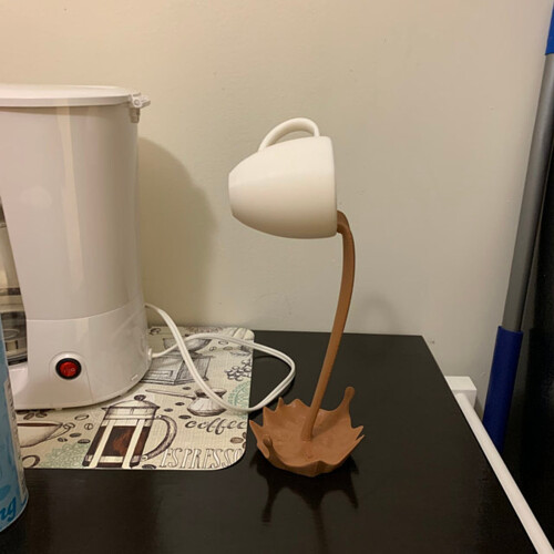 Flytande kaffekoppskulpturmuggdekor 2
