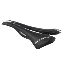 Ultralichte mountainbike/racefiets zadel van koolstofvezel, een vervangend accessoire.