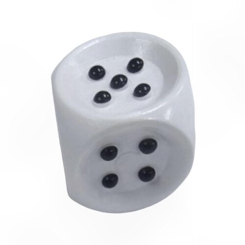 Compact Tactile Dice with Raised Pips for Visually Impaired Gamers 1