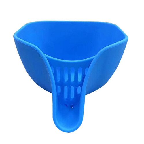 Multifunctional Drain Basket With Spout, compatible for Washing Vegetables Blue