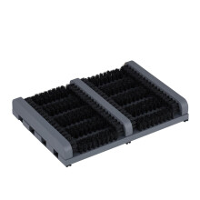 Limpador de sapatos com cerdas resistentes e base antiderrapante.