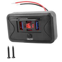 Multifunctionele USB-auto-oplaadadapter met 4 interfaces en-Rood