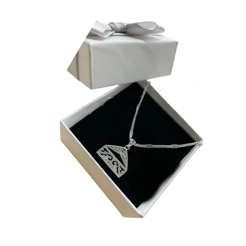Collier pendentif en yourte délicate, bijoux à thème-collier