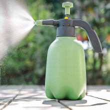 Garden Pressure Sprayer Bottle with Adjustable Spray Control, Large Capacity Plant Watering Can for Garden and Home Cleaning (Green)