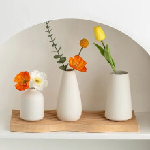 White Ceramic Nordic Vase for Flowers