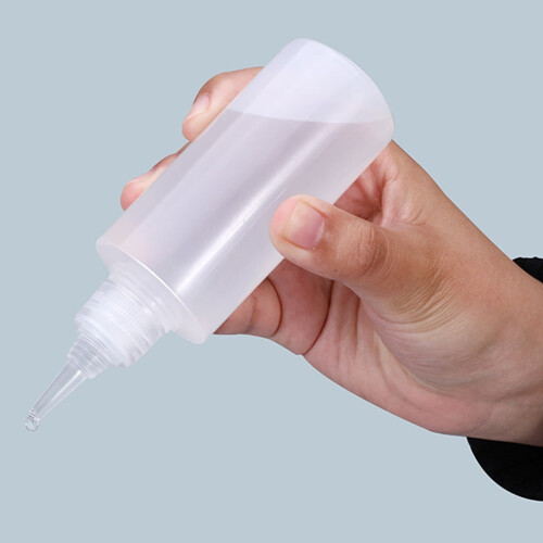 10 flaconi in plastica da 30 ml con tappo a vite 2
