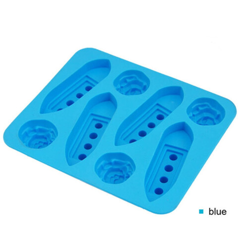 Ship-Shaped Silicone Ice Cube Tray 2