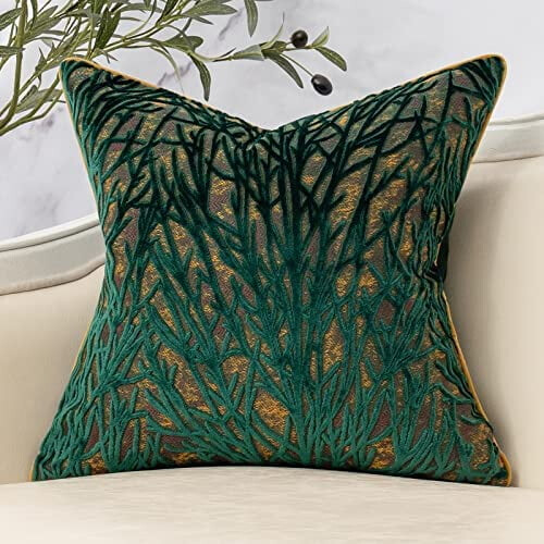 Capa de almofada decorativa com estampa de galhos verdes em veludo, 45x45 cm (18x18 polegadas)