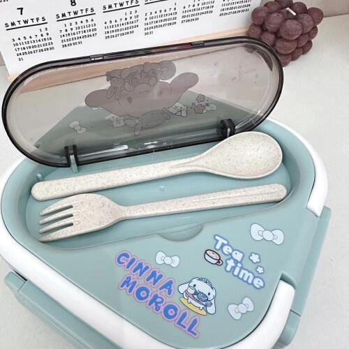 Boîte à bento compartimentée en plastique Sanrio avec couverts 1