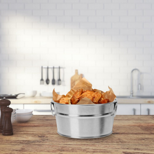 Secchiello in acciaio inox con manico per crocchette di pollo 1