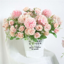 Buquê de rosas artificiais de seda – Multicolorido