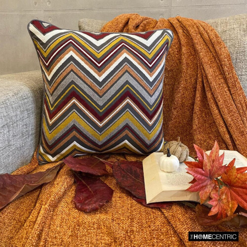 Vinröd sammets Chevron örngott 61x61 cm 1