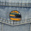 Broche élégante inspirée de la course, fabriquée à partir 6