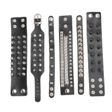 Nietenbesetztes Lederarmband für Damen und Herren, vielseitiges Punk-Armband mit Nieten, verstellbares Druckknopf-Armband für Rock- und