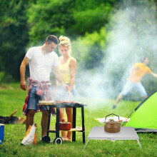 Sølvfarvet aluminiums foldbart campingbord