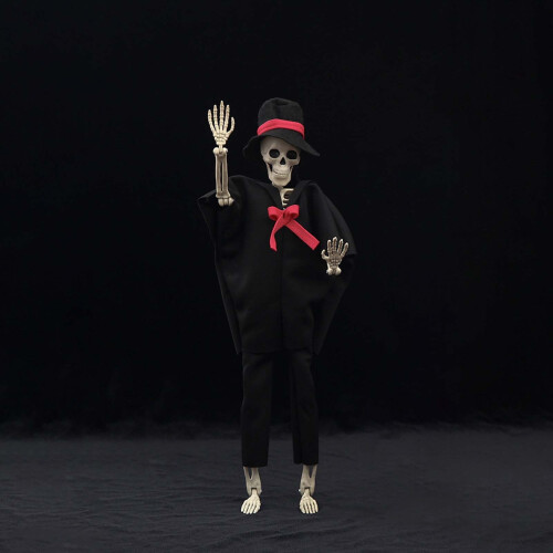 Halloweenská dekorace kostry