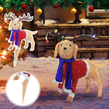 Decoraciones navideñas iluminadas con forma de animales para el patio exterior.