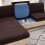 Sofakissenbezug aus Stretch-Polyester – Kaffee 1