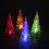 Luminária de mesa em acrílico com LED em formato de árvore de Natal. 4