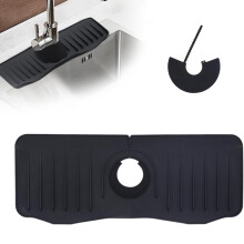Tapis de robinet de cuisine en silicone avec système d'évacuation