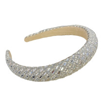Elegant Pearls Headband With Rhinestones For Weddings Parties-2
