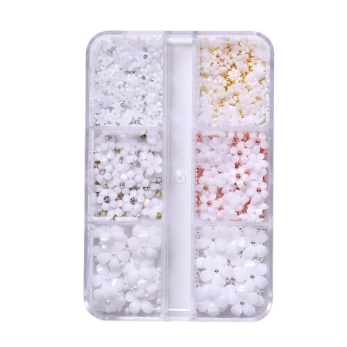3D-Blumendekorationen für Nail Art White 1