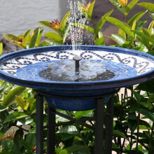 Fontein op zonne-energie met vogelbad, fontein op zonne-energie en waterpartijen op zonne-energie