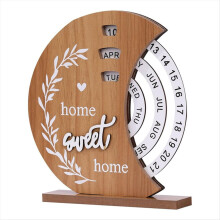 Houten kalender voor huis, veranda, kantoor of bureau.